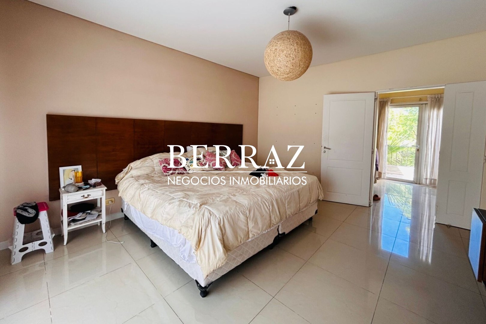 Casa Venta 5 Ambientes Barrio Septiembre Lote de 887 m2 Escobar