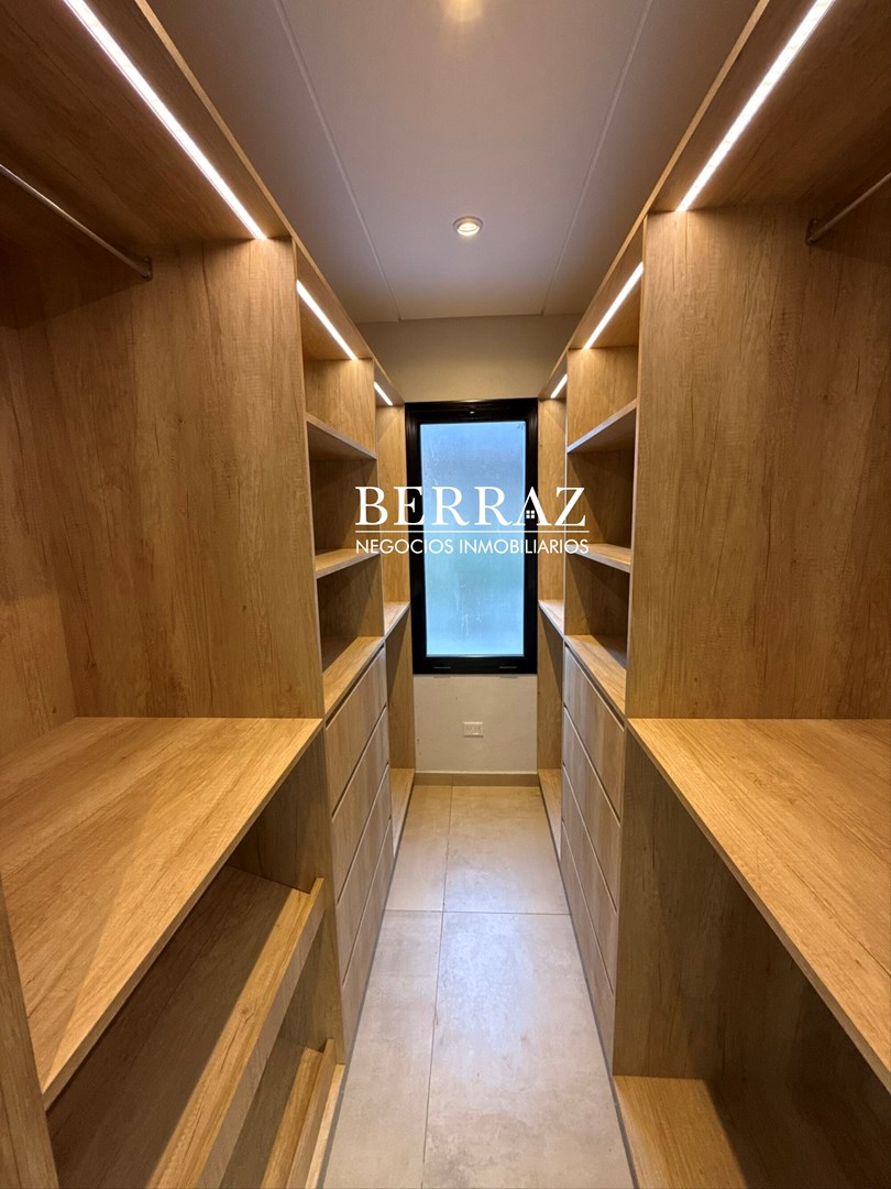 Casa Venta 5 Ambientes Lote de 450 m2 Barrio Santo Tomás, Derqui, Pilar