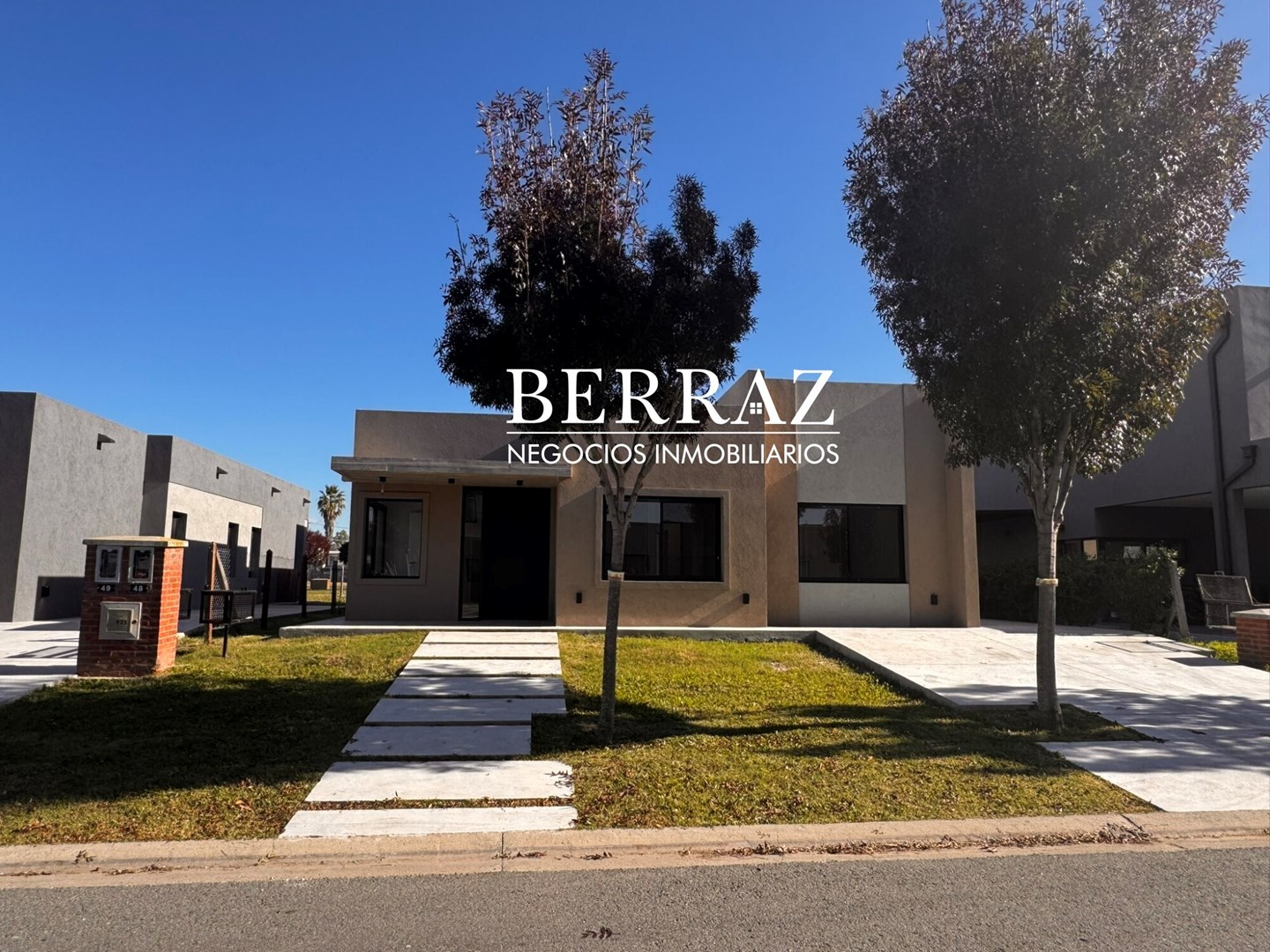 Casa Venta 5 Ambientes Lote de 450 m2 Barrio Santo Tomás, Derqui, Pilar