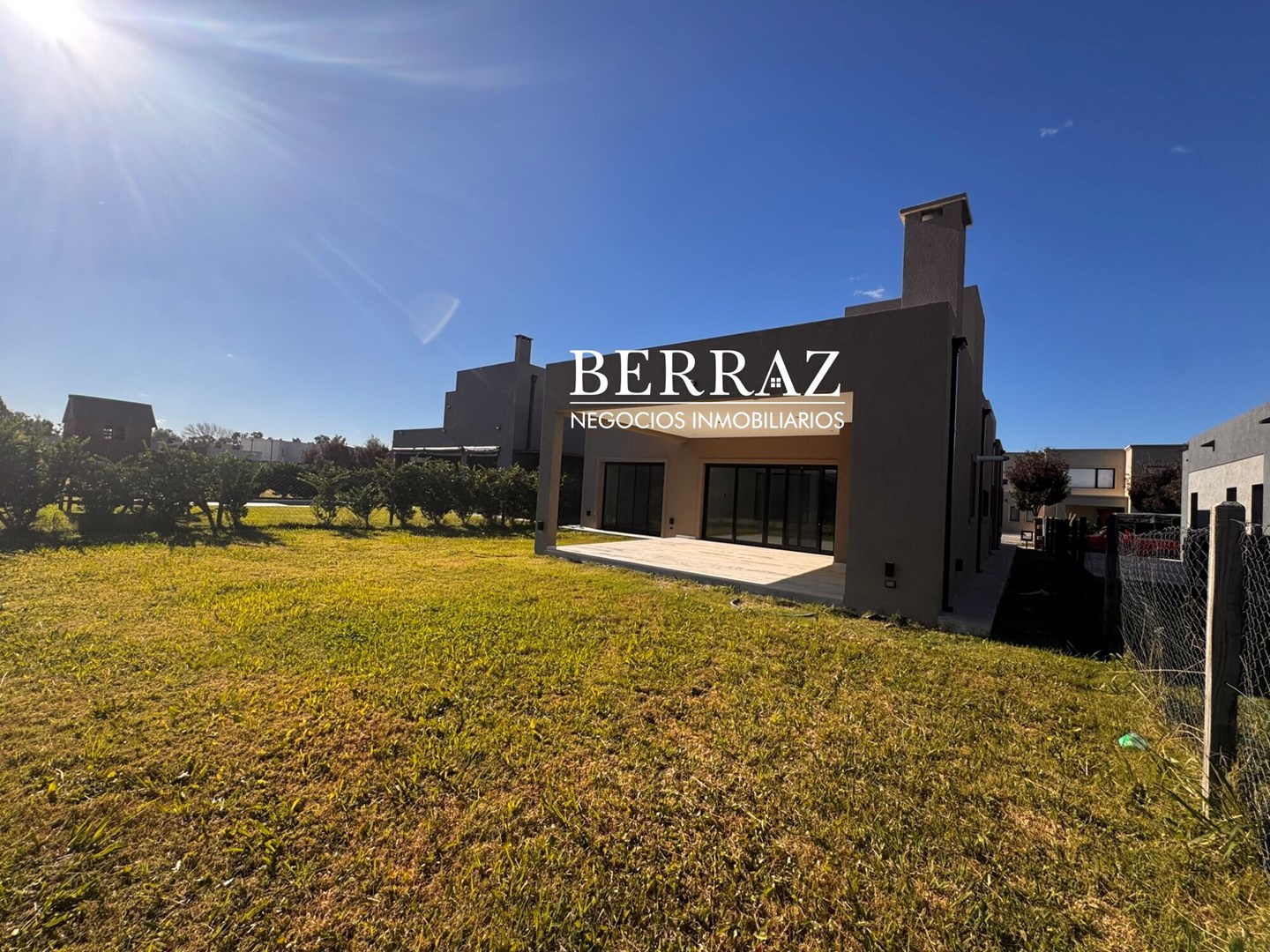 Casa Venta 5 Ambientes Lote de 450 m2 Barrio Santo Tomás, Derqui, Pilar