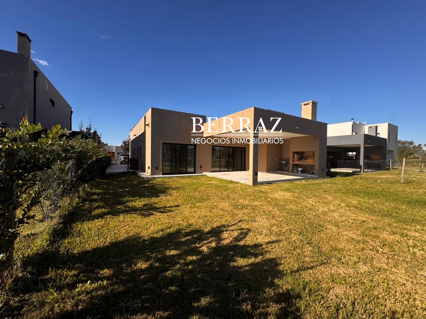 Casa Venta 5 Ambientes Lote de 450 m2 Barrio Santo Tomás, Derqui, Pilar