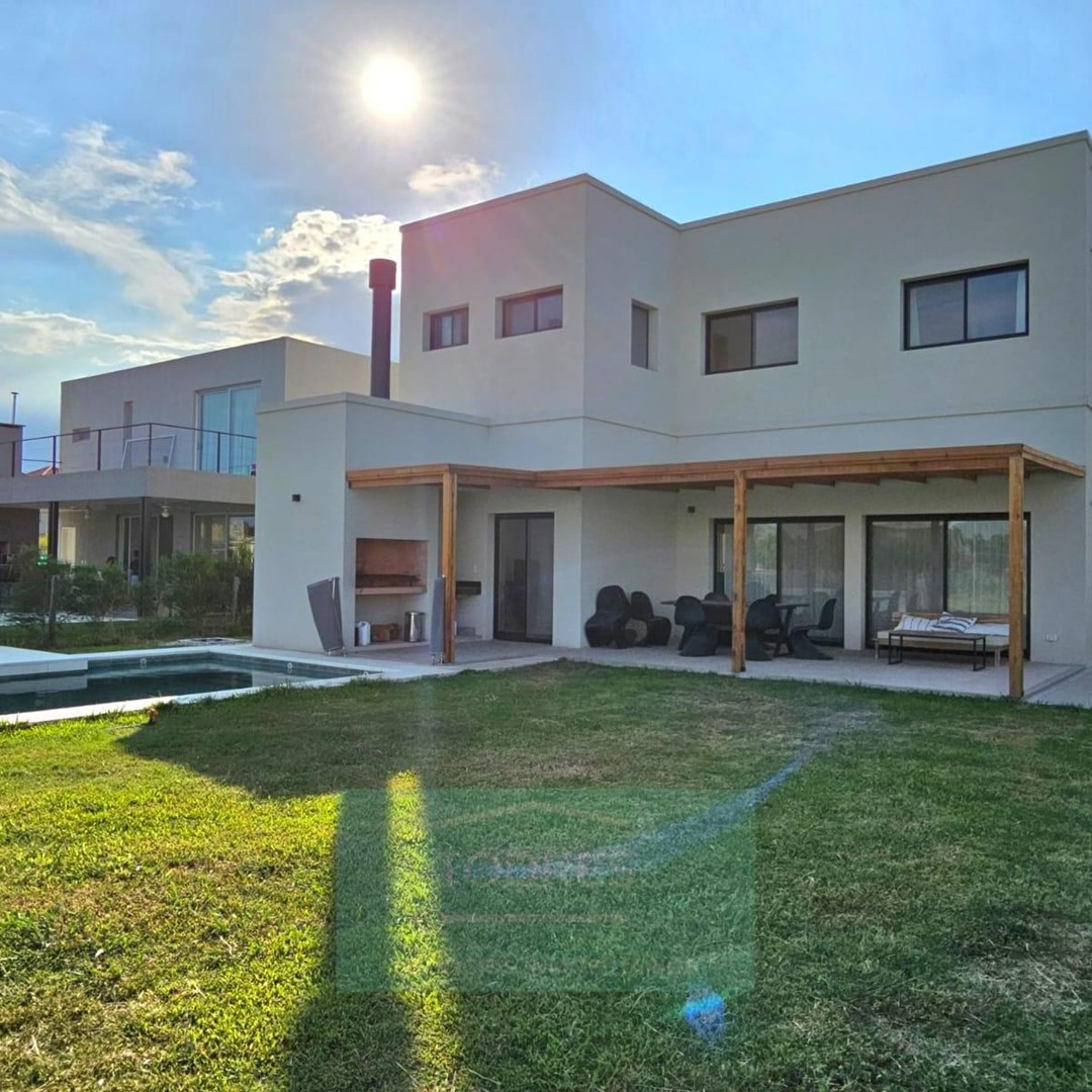 Casa  en Venta ubicado en Araucarias, Puertos, Escobar — foto 3