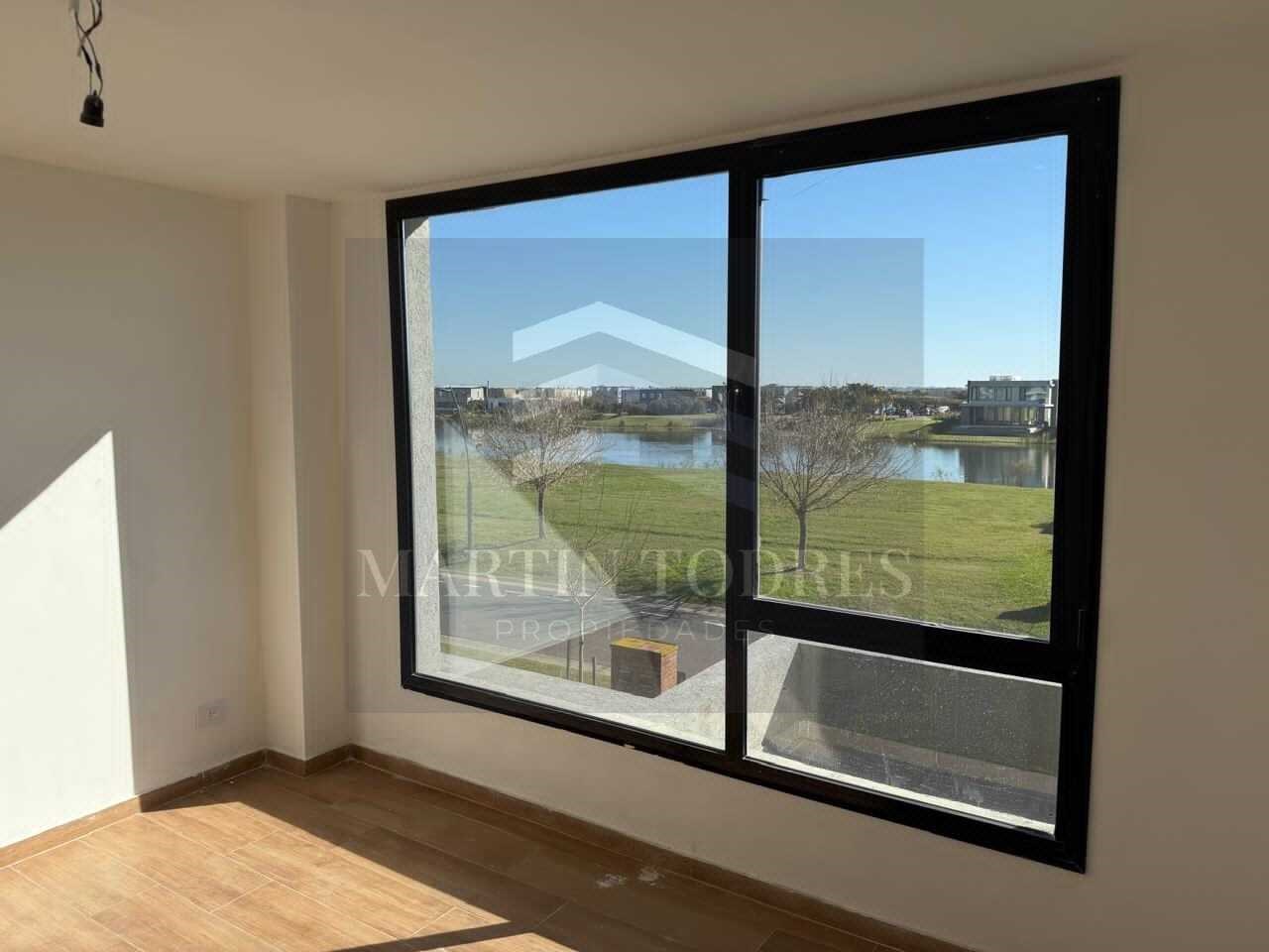 Casa  en Venta en Acacias con pileta, Puertos, Escobar — foto 4