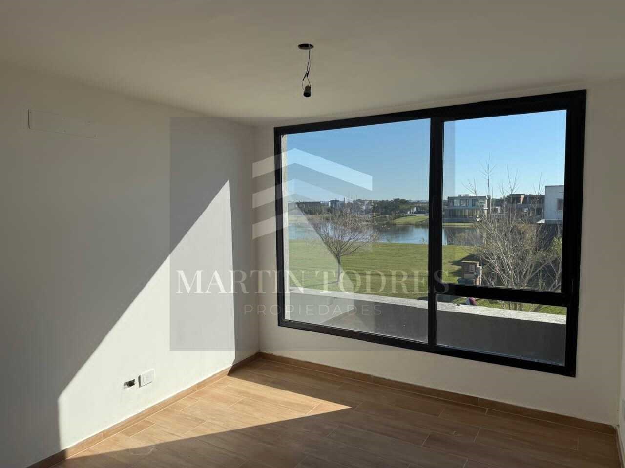 Casa  en Venta en Acacias con pileta, Puertos, Escobar — foto 6