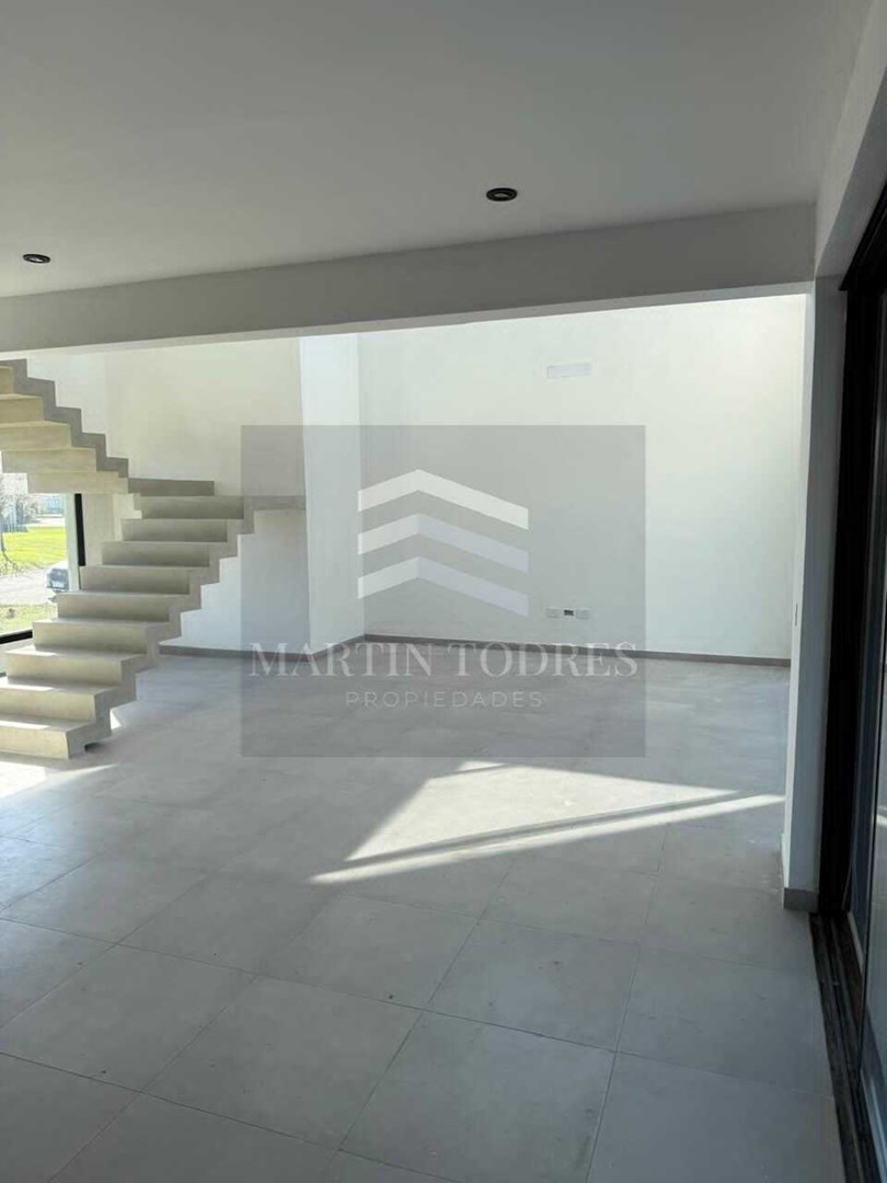 Casa  en Venta en Acacias con pileta, Puertos, Escobar — foto 23