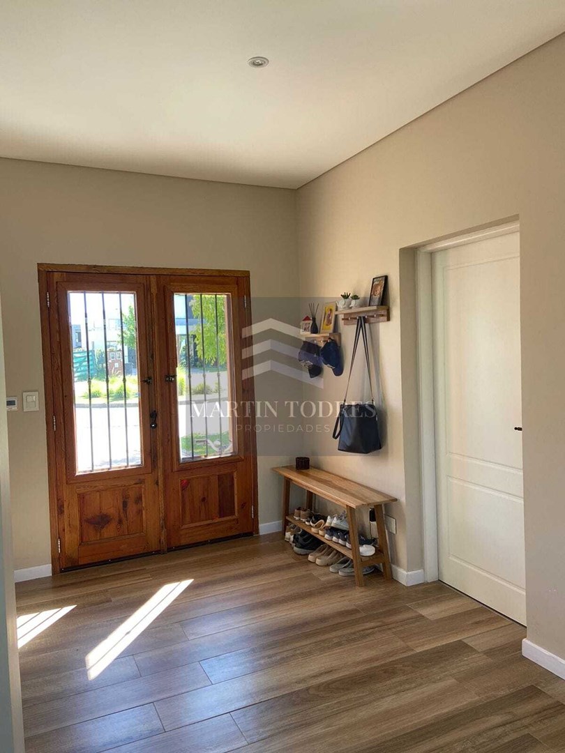 Casa  en Venta en Araucarias con pileta, Puertos, Escobar — foto 4