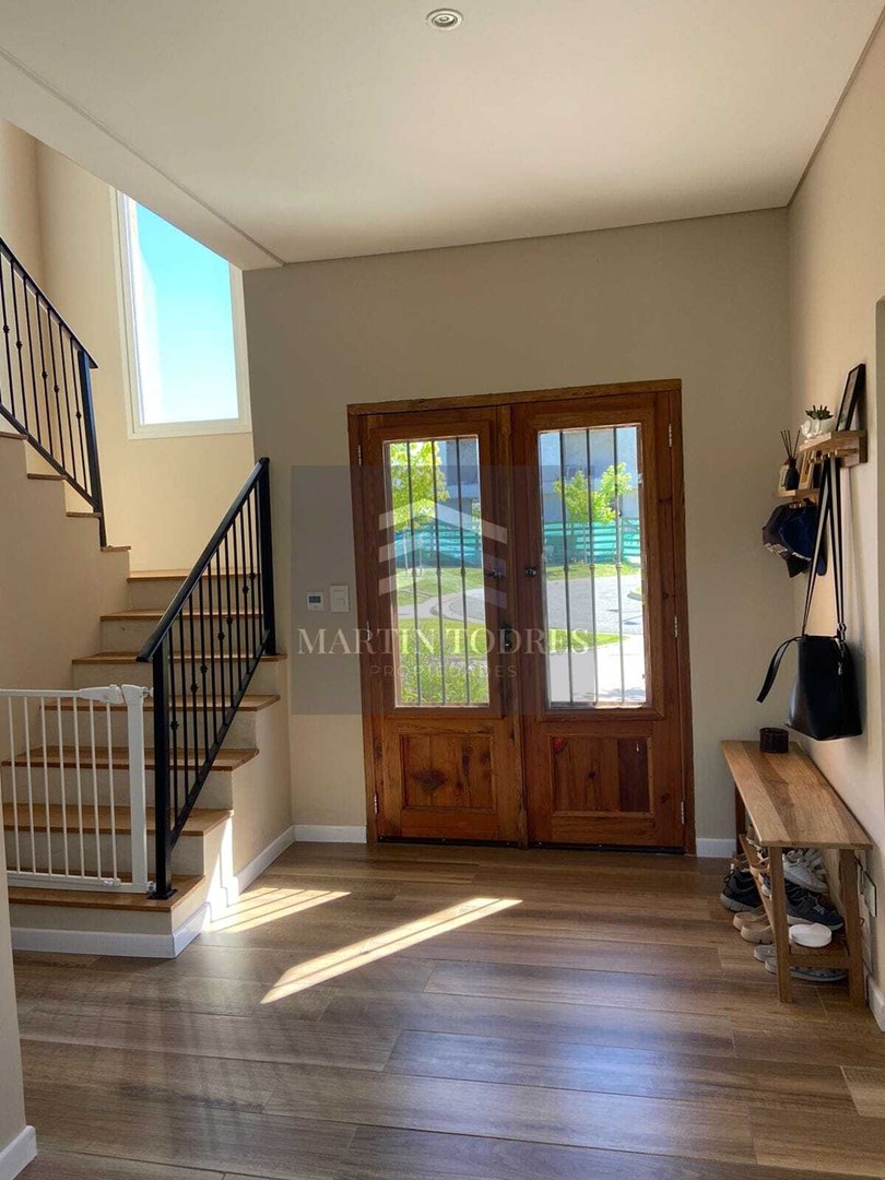 Casa  en Venta en Araucarias con pileta, Puertos, Escobar — foto 8