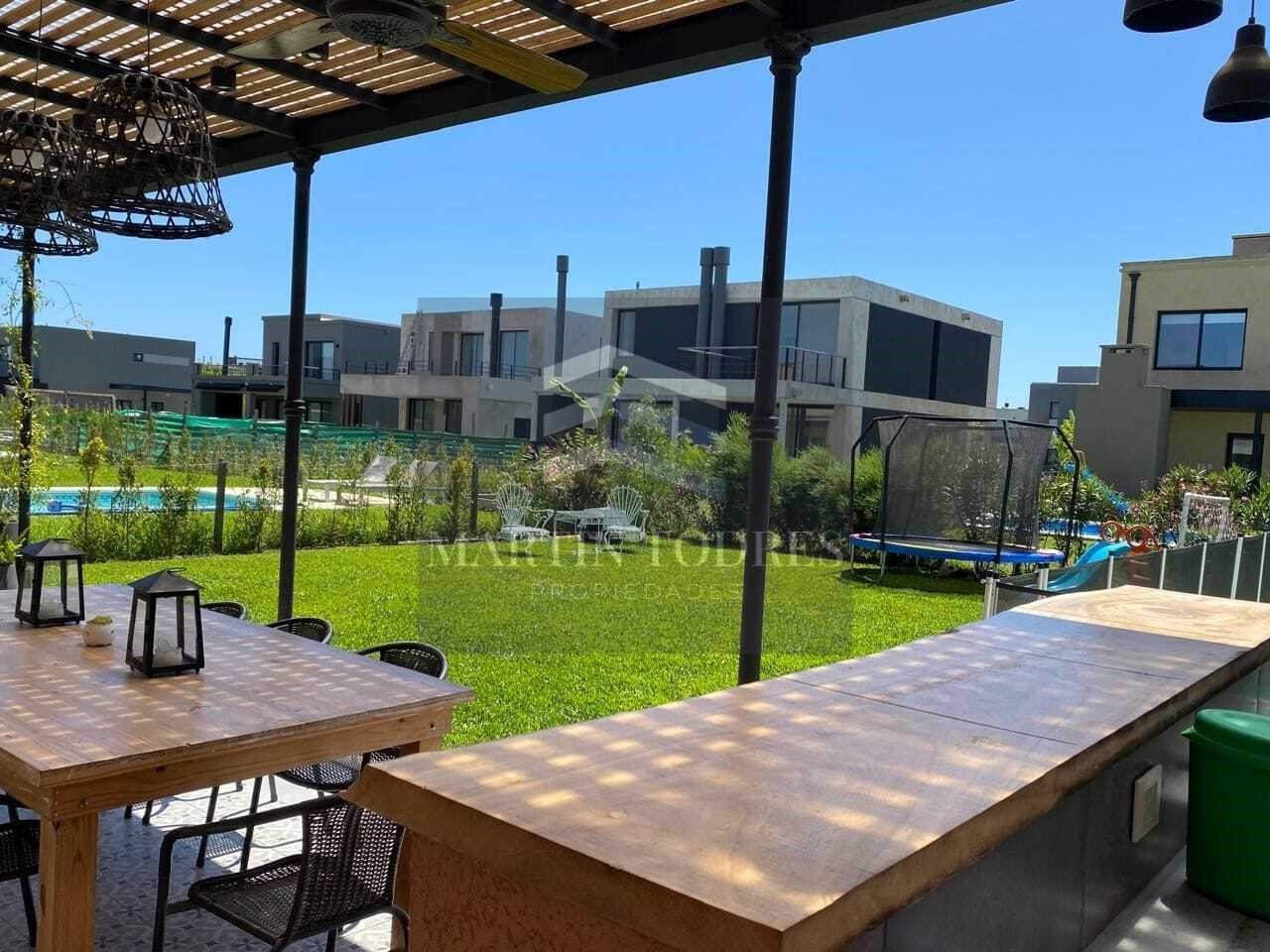 Casa  en Venta en Araucarias con pileta, Puertos, Escobar — foto 42