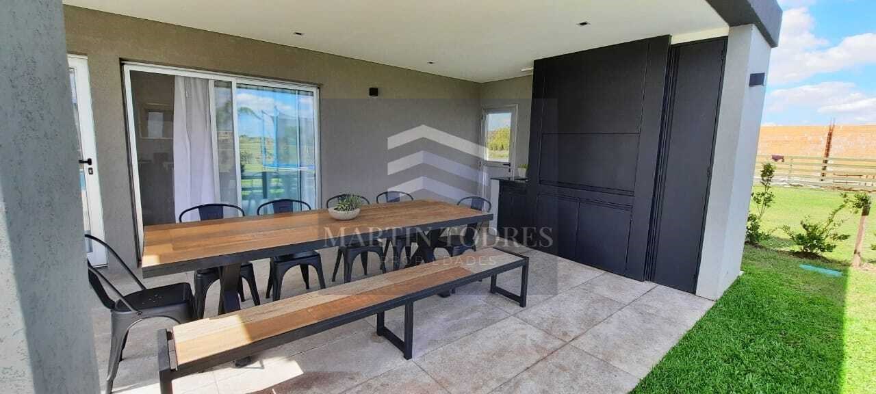 Casa  en Venta en Araucarias con pileta, Puertos, Escobar — foto 22