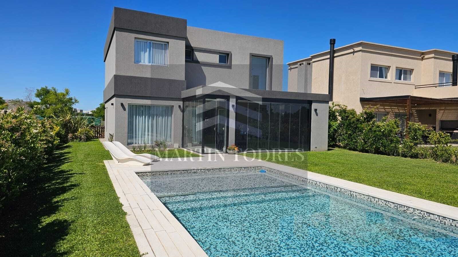 Casa  en Venta en Araucarias con pileta, Puertos, Escobar — foto 23