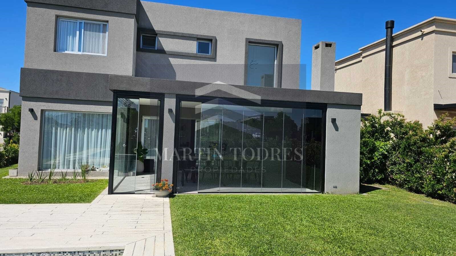 Casa  en Venta en Araucarias con pileta, Puertos, Escobar — foto 3