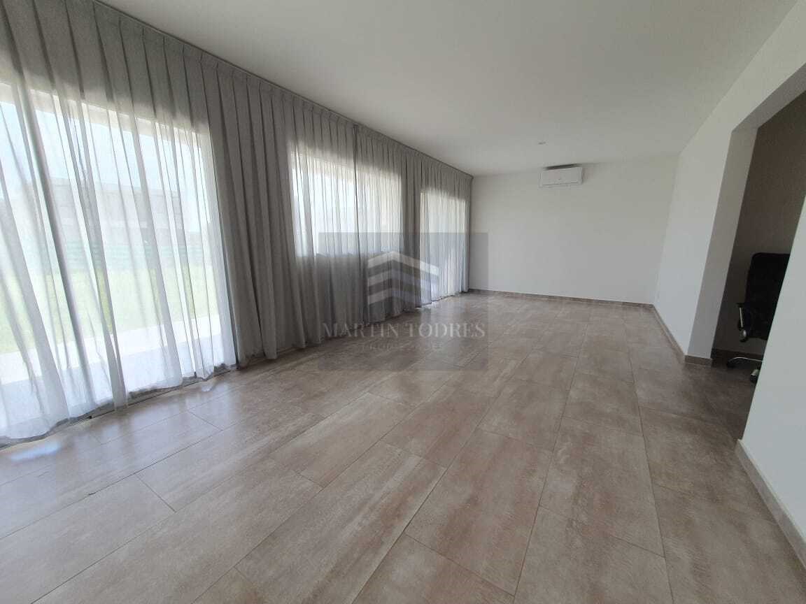 Casa  en Alquiler en Araucarias, Puertos, Escobar