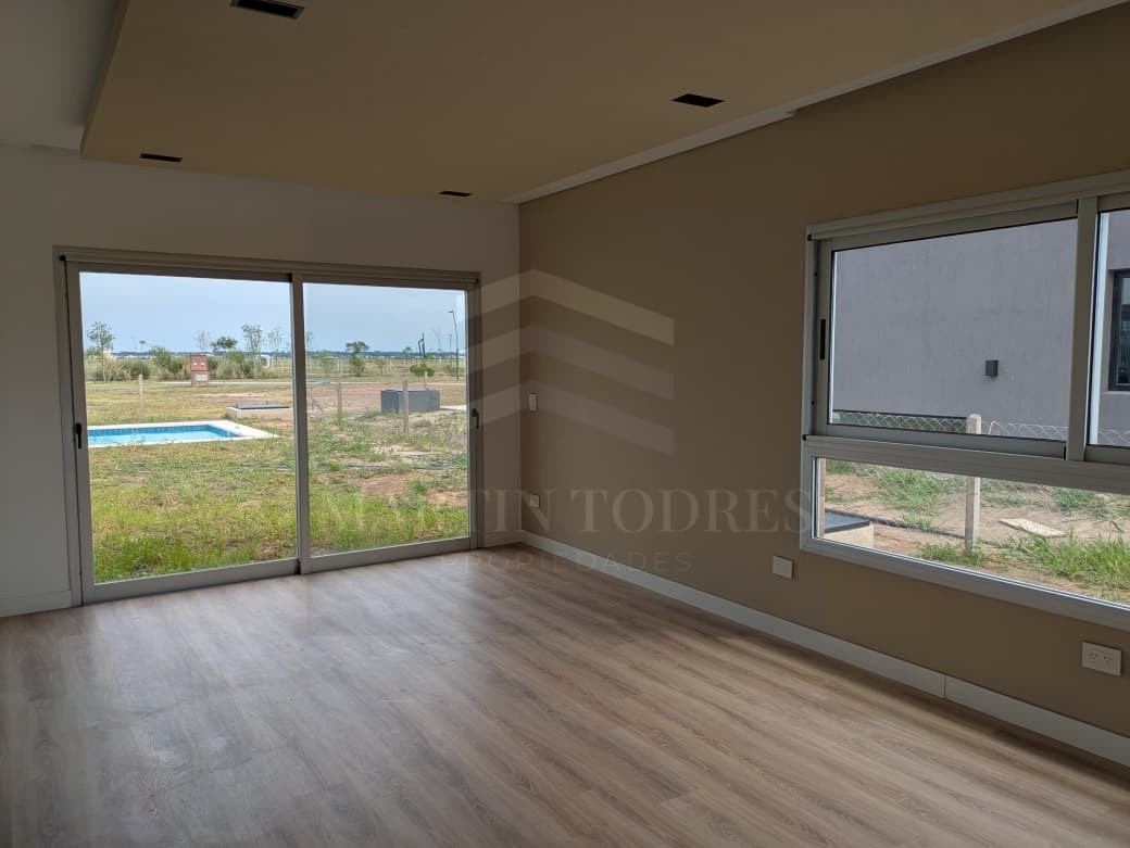 Casa  en Venta en Nativas, Puertos, Escobar — foto 2