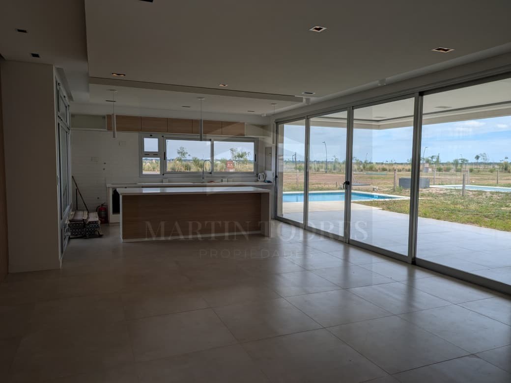 Casa  en Venta en Nativas, Puertos, Escobar — foto 13